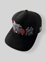 Load image into Gallery viewer, Vintage 1998 New York Yankees Snapback Hat
