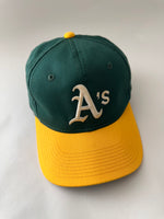 Load image into Gallery viewer, Vintage Oakland A’s Snapback Hat
