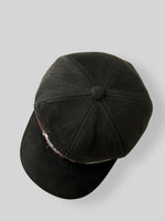 Load image into Gallery viewer, Vintage 1998 New York Yankees Snapback Hat
