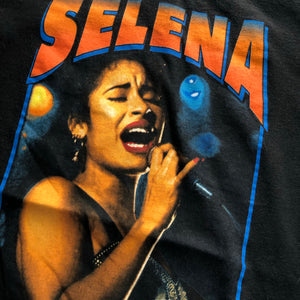 Selena Tee